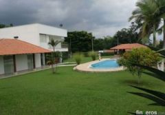 Lujosa casa campestre alquilo amoblada  - Finca en Pereira, Risaralda